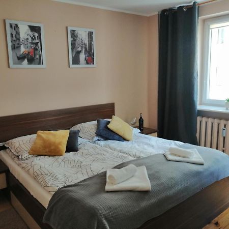 Cicha Przystan Apartament Starowka Daire Kolobrzeg Dış mekan fotoğraf