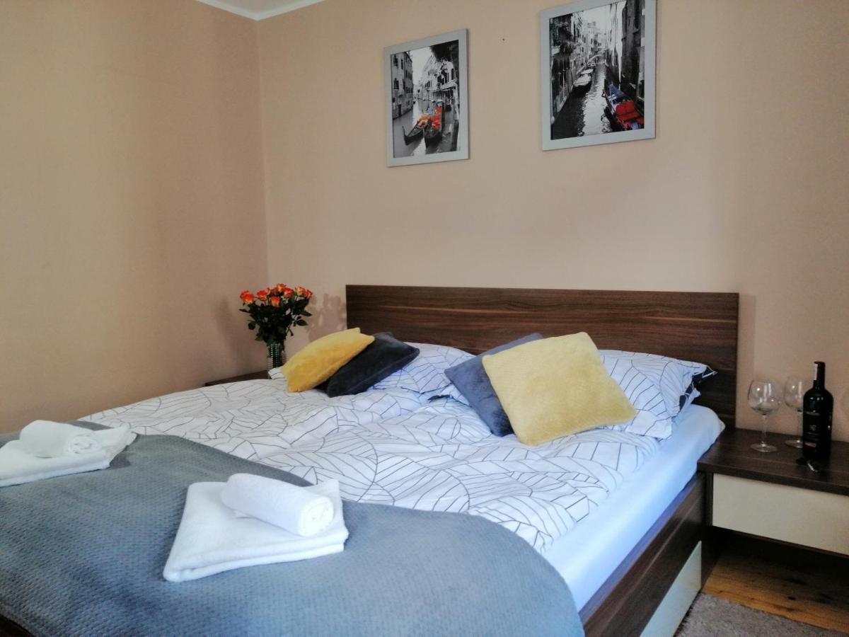 Cicha Przystan Apartament Starowka Daire Kolobrzeg Dış mekan fotoğraf